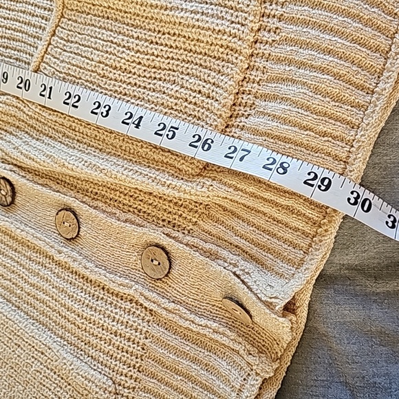 EUC Oversized Soft Tan Cardigan size S/M - Picture 8 of 13